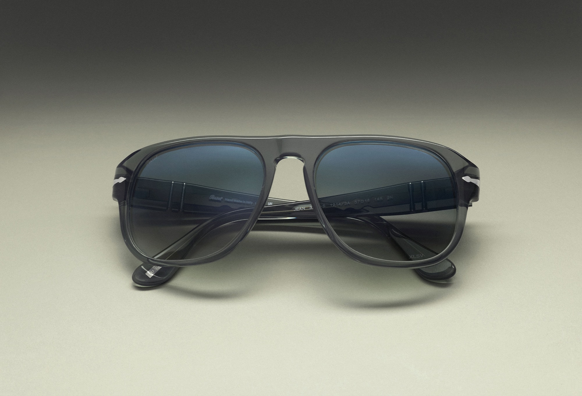 persol slide 1