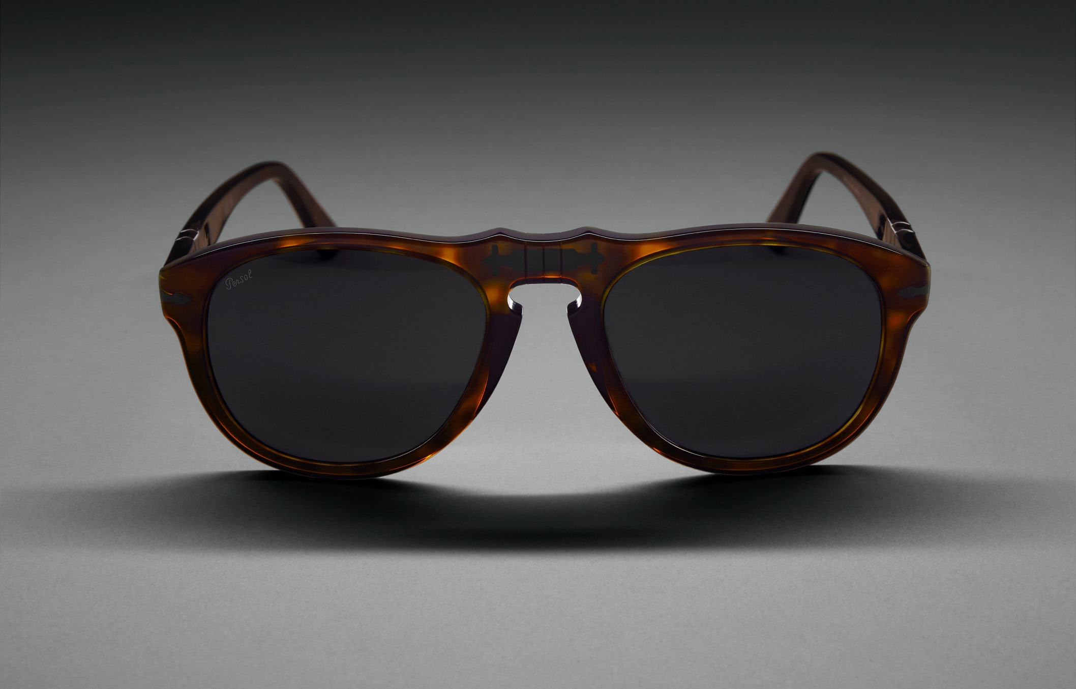 persol slide 1
