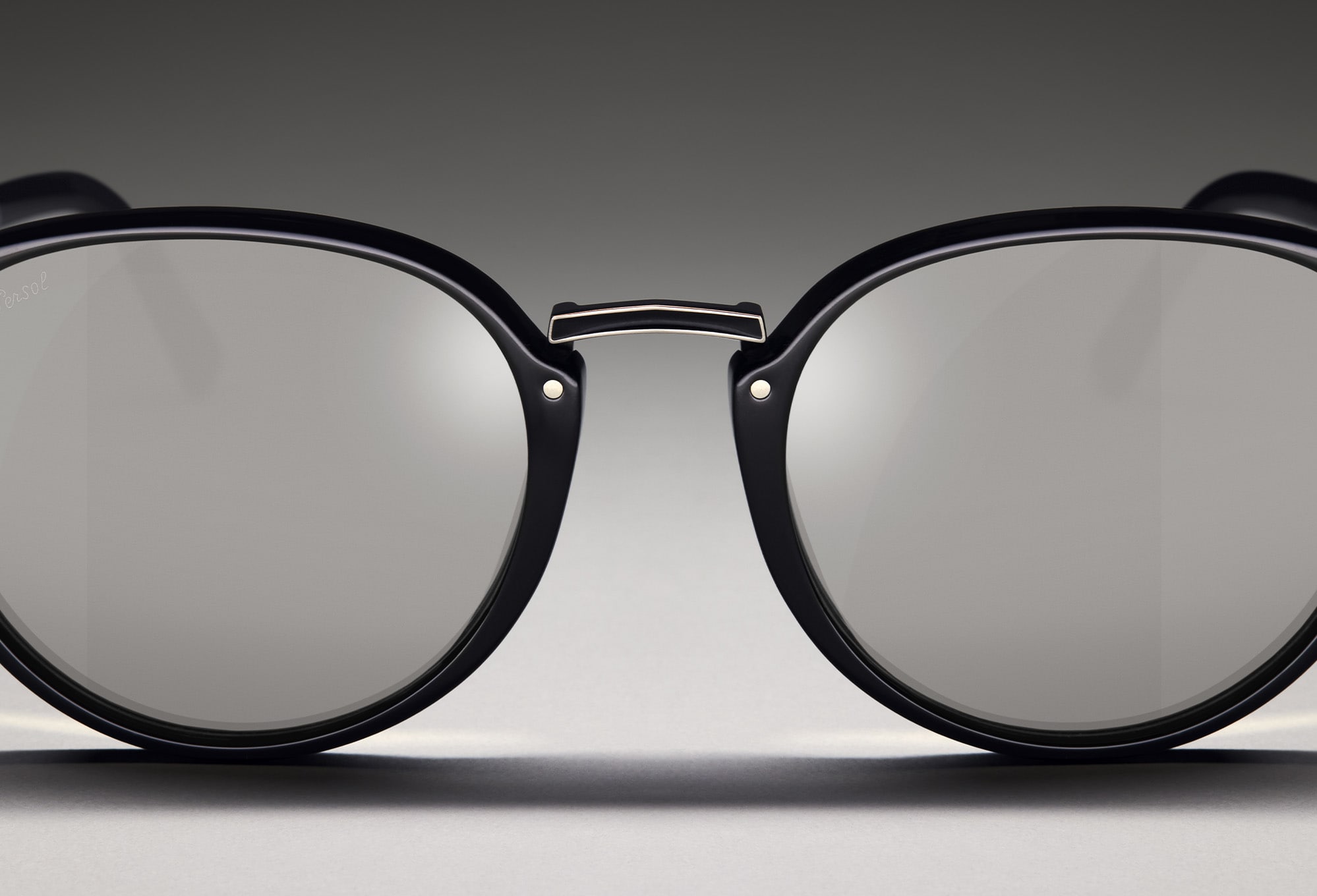 persol slide 1