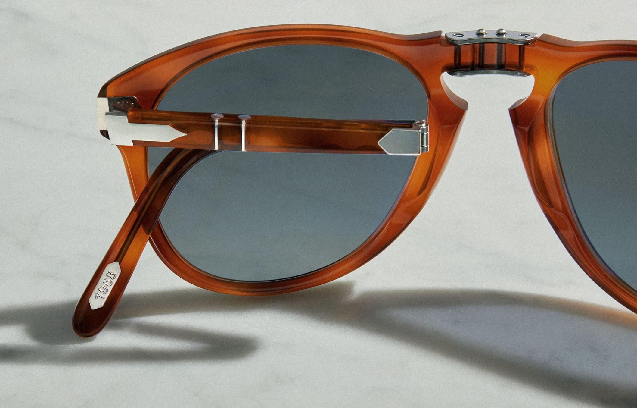 persol slide 1