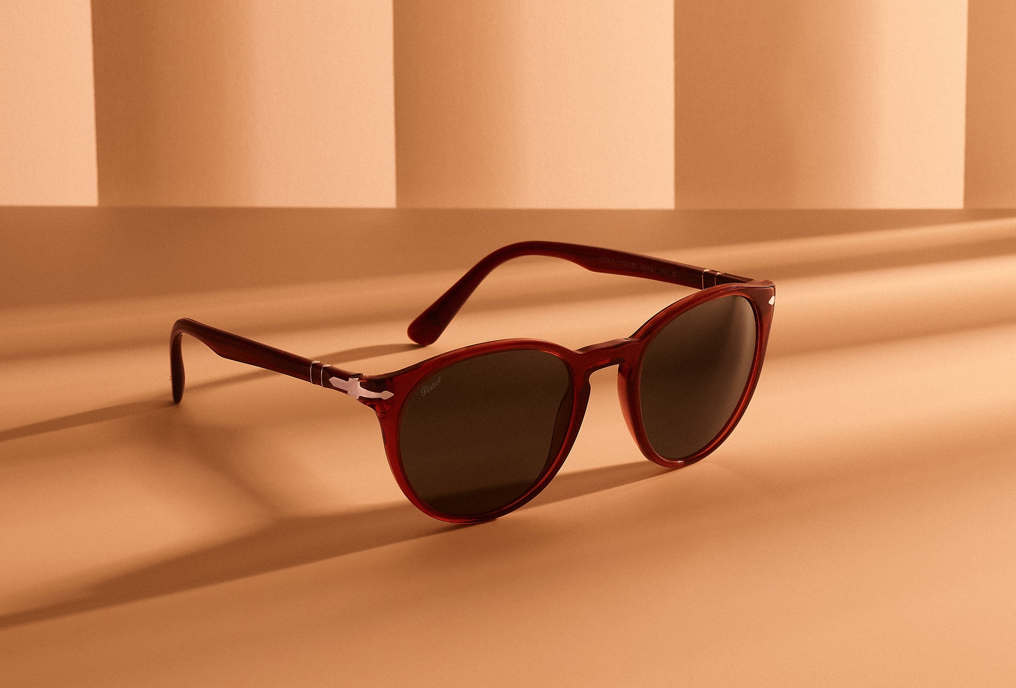 persol slide 2